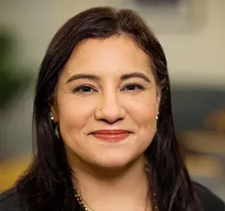 Christina Warner, APN-C